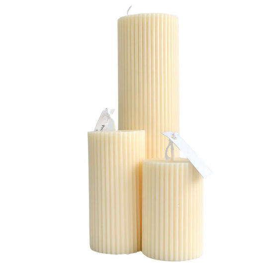 Ribbed Column Scuptural Candle