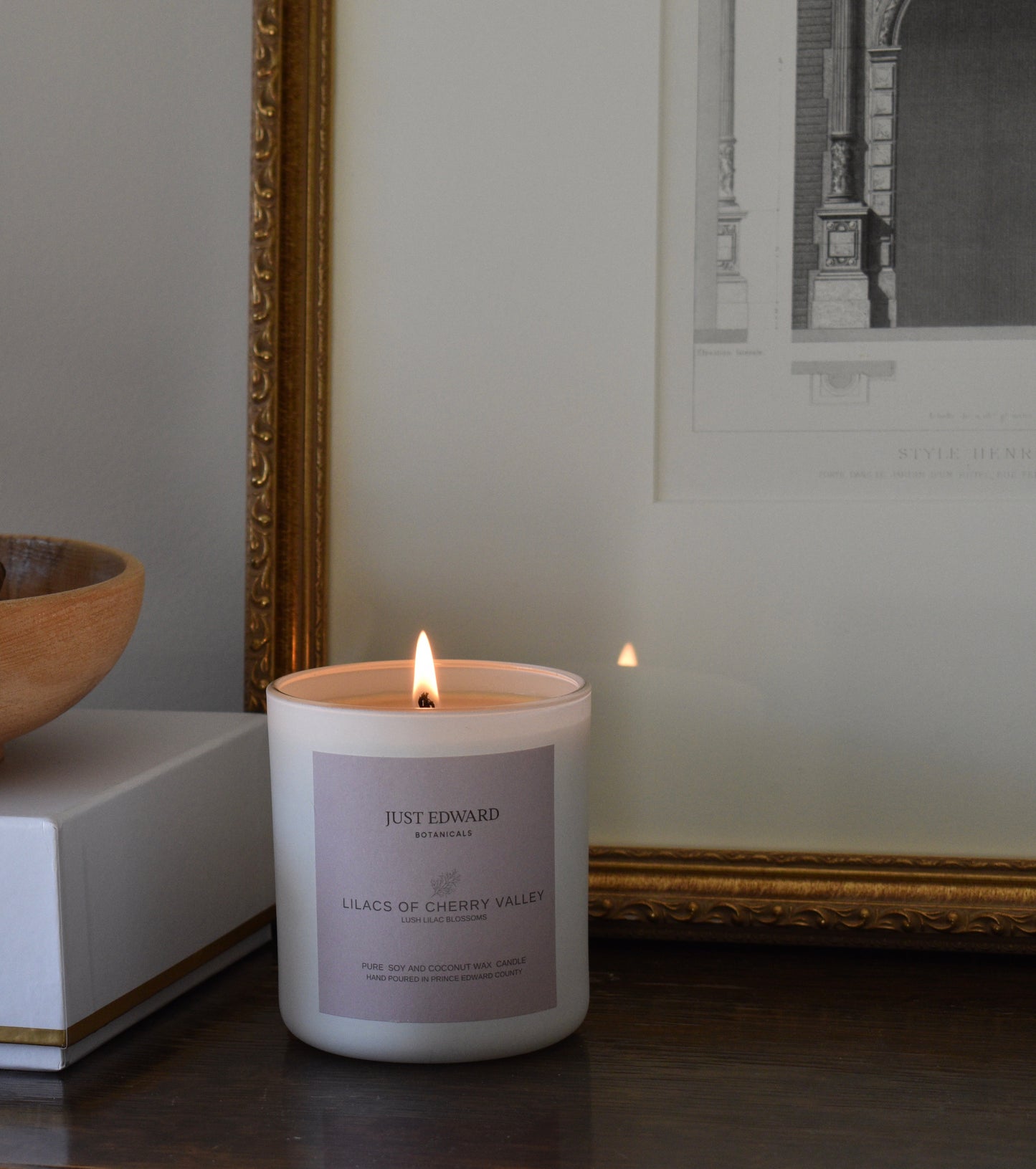 Lilacs Candle