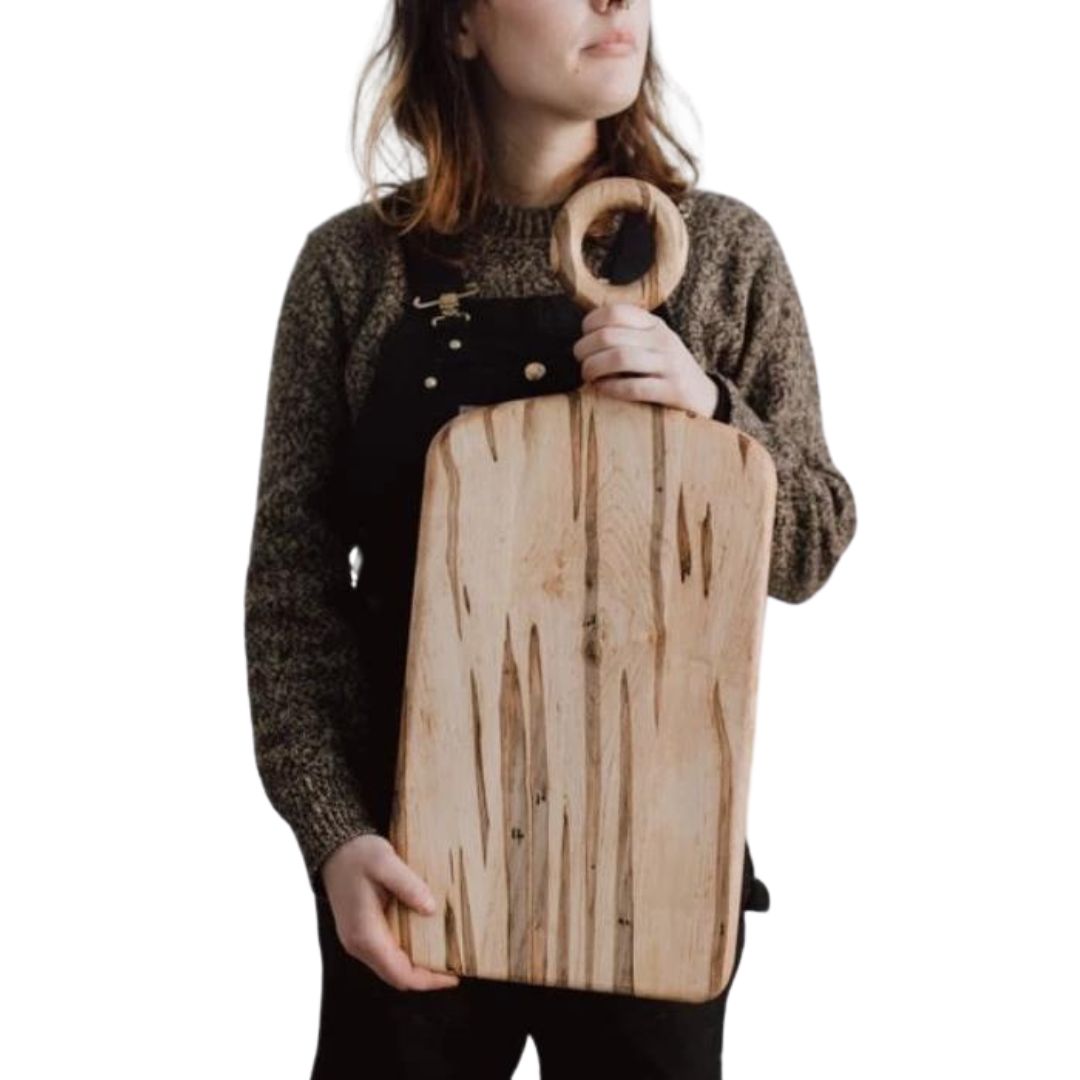 Canadiana XXL Charcuterie Board - Marguerite in Walnut design